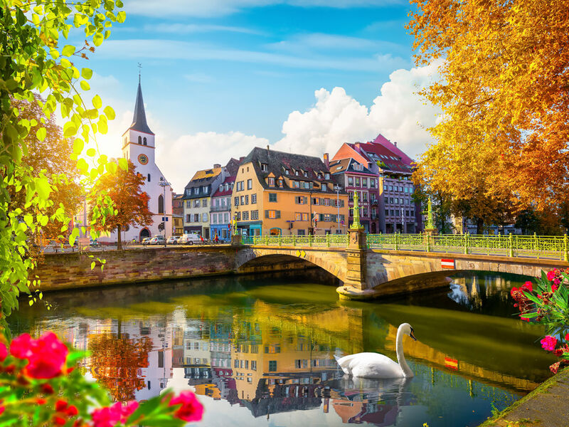 İzmir'den Direkt Hareket Görkemli Rüya Üçgeni Almanya - Fransa - İsviçre Turu - SunExpress Havayolları ile - 3 Gece 4 Gün