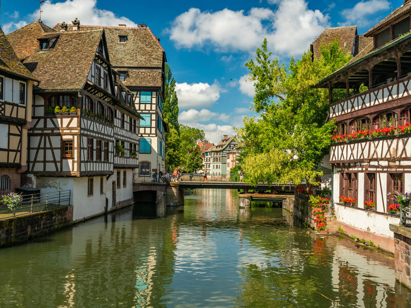İzmir'den Direkt Hareket Görkemli Rüya Üçgeni Almanya - Fransa - İsviçre Turu - SunExpress Havayolları ile - 3 Gece 4 Gün